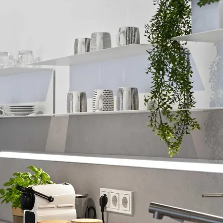 Apartman Maximin - Upscale Near Porta Nigra *