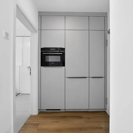 Maximin - Upscale Near Porta Nigra Apartmán